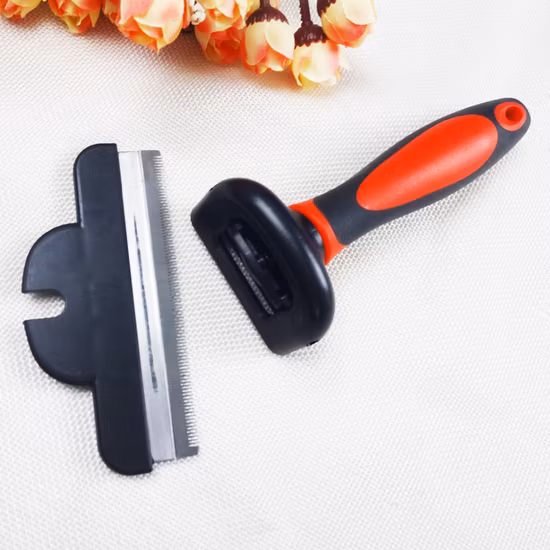 Venta al por mayor, peine de depilación personalizado para mascotas, recortador de pelo de perro, cepillo de depilación para gatos, herramienta de aseo